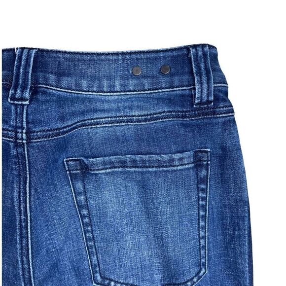Cabi High Rise Straight Jeans - Picture 5 of 5